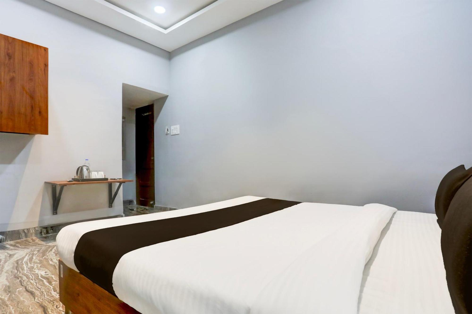 Hotel O Currency Inn Rāipur Exteriör bild